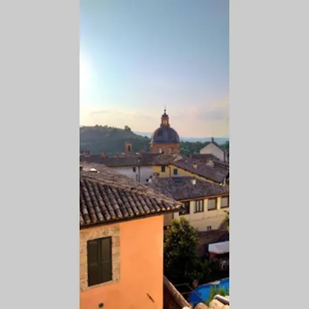 Spoleto Centro Splendido Appartamento Con Vista ספולטו